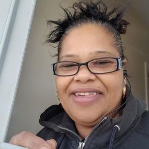 Meet your Posher, Candy